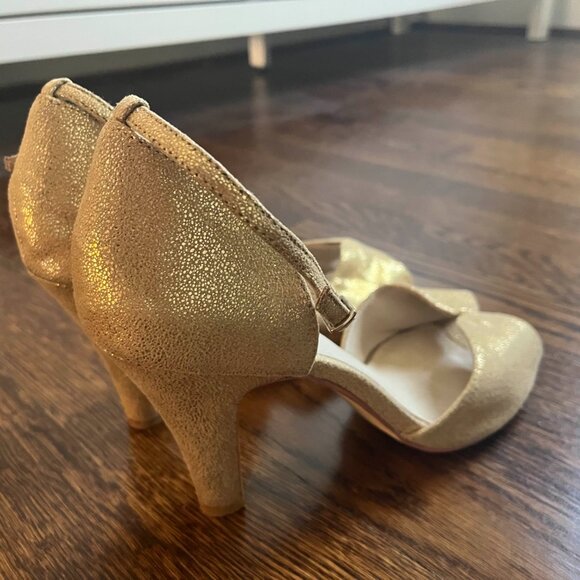 Chelsea Crew Lola heels in gold, size 40 - Picture 6 of 7